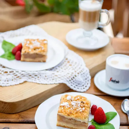 Karczma Zacisze B&B *